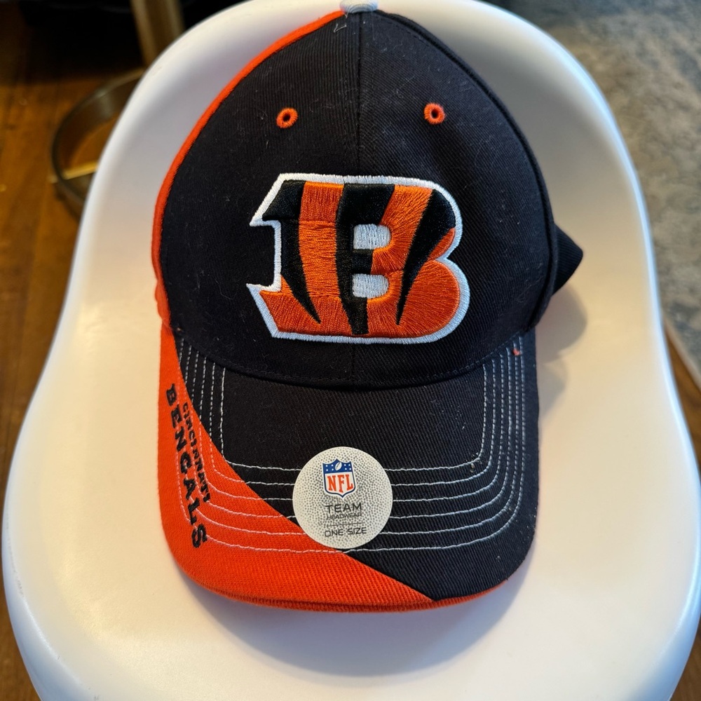 Bengals NFL Team Apparel Orange and Black Cap